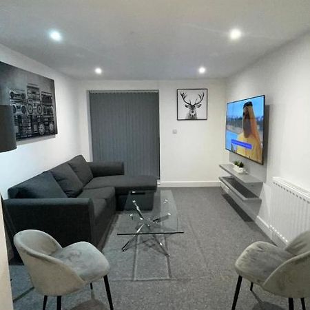 2 Bed Room Luxury Apartment In Old Kent Road Лондон Экстерьер фото